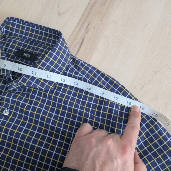 🇩🇪BOSS Blue and Yellow Casual Button Down Shirt - Picture 8 of 10